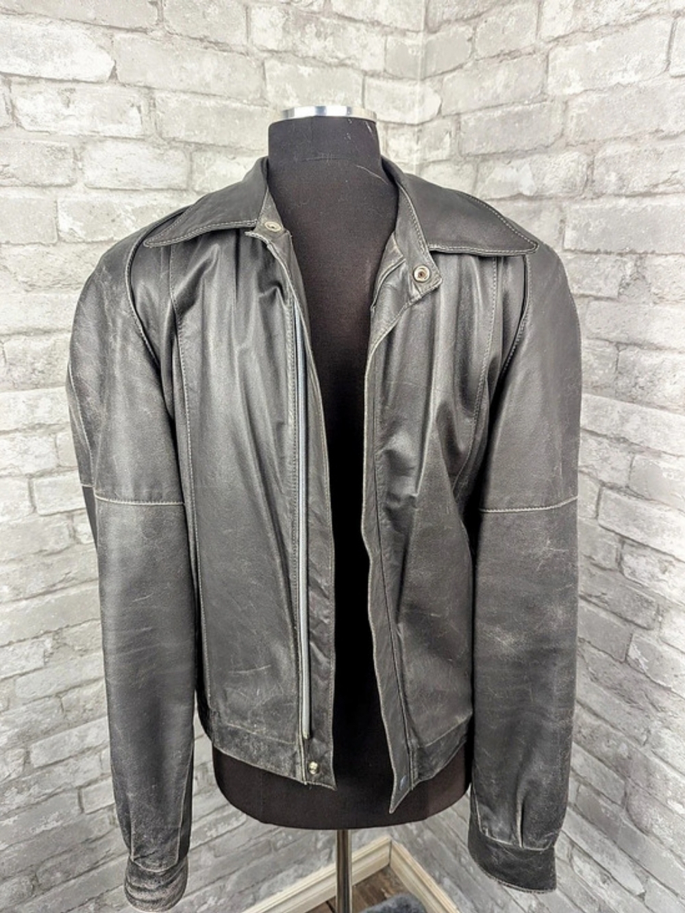 Vintage Cavalli Grey Leather Jacket Size 40 Made In Toronto